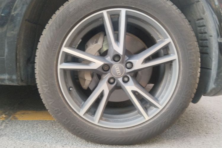 奥迪Q5L 2020款 40 TFSI 荣享时尚型车身外观6007