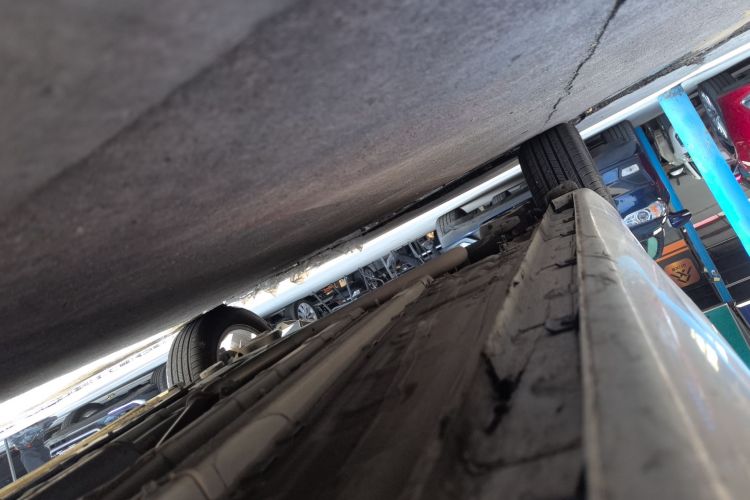 长安 逸动 2019款 高能版 1.6L GDI 手动先锋型 国VI局部细节9001