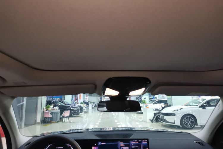 宝马3系 2023款 325Li M运动曜夜套装中控内饰22