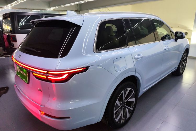 理想汽车 理想ONE 2021款 增程6座版车身外观7