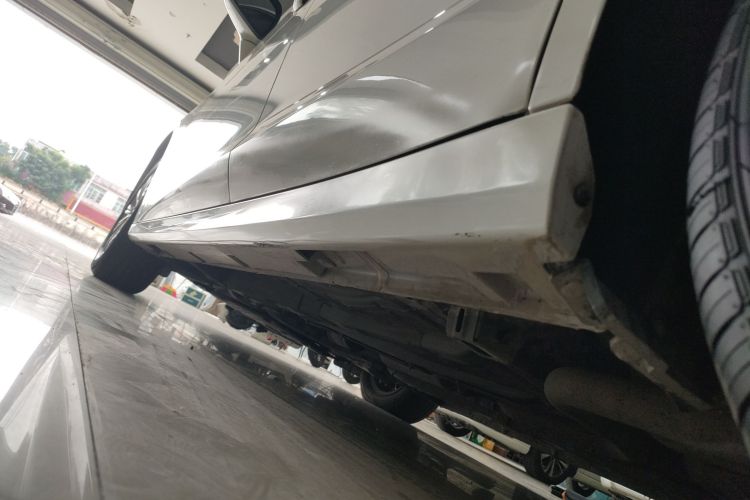 广汽传祺 传祺GA6 2019款 270T 自动精英版局部细节9002