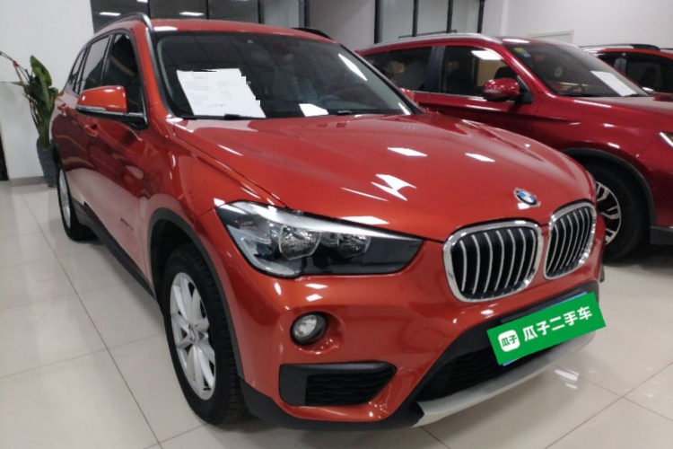 宝马X1 2018款 sDrive18Li 时尚型车身外观6002