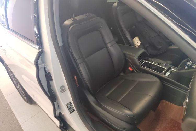 林肯 冒险家 2022款 2.0T 两驱尊享版局部细节41