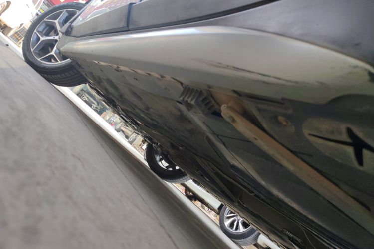 宝马X1 2018款 sDrive18Li 尊享型局部细节9002