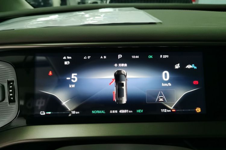 腾势D9 2022款 DM-i 970 四驱尊荣型局部细节14