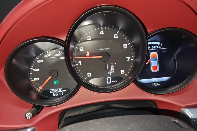 保时捷718 2022款 Cayman 2.0T中控内饰14