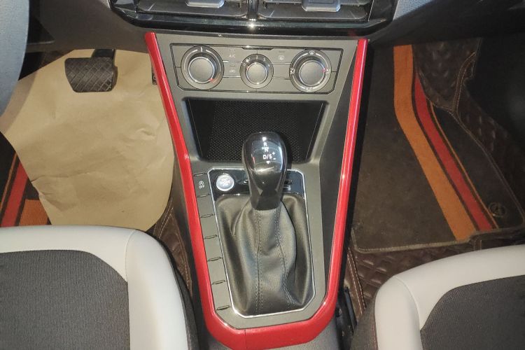 大众 Polo 2021款 Plus 1.5L 自动炫彩科技版中控内饰18