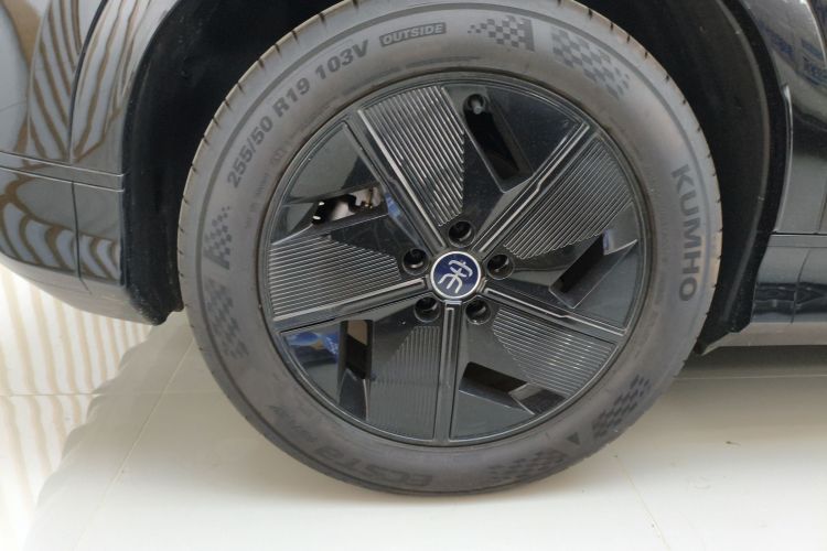 比亚迪 宋L EV 2025款 550km 卓越型车身外观6008