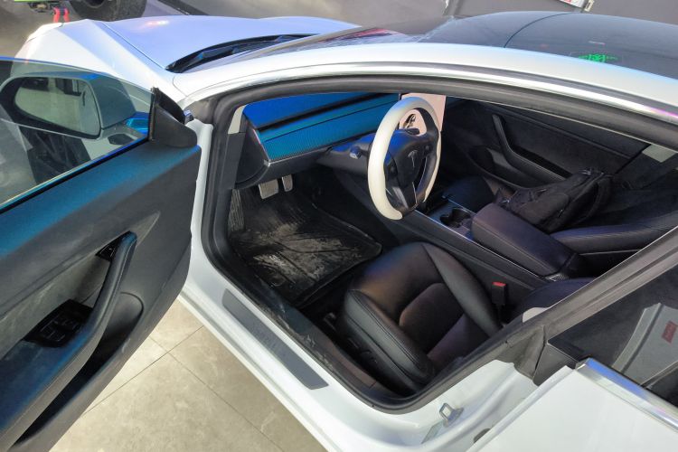 特斯拉 Model 3(进口) 2019款 长续航全轮驱动版中控内饰20