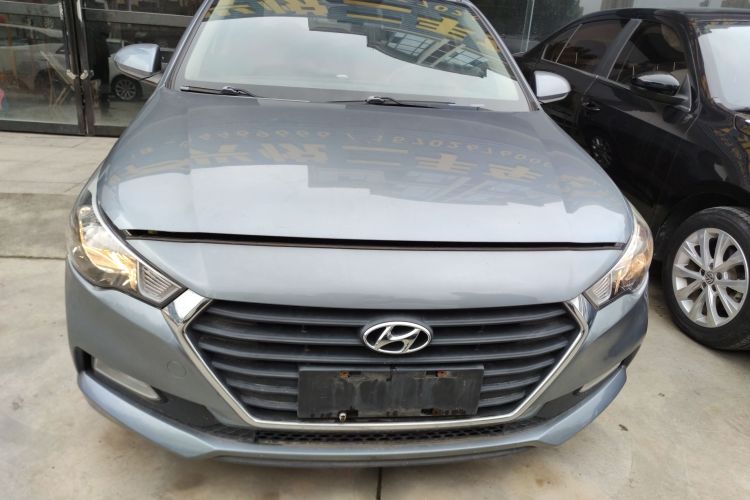 现代 悦纳 2016款 1.4L 自动炫酷版GLS车身外观6001