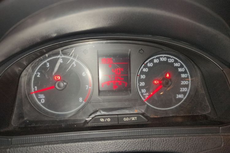 大众 桑塔纳 2019款 1.5L 手动风尚版 国VI中控内饰14