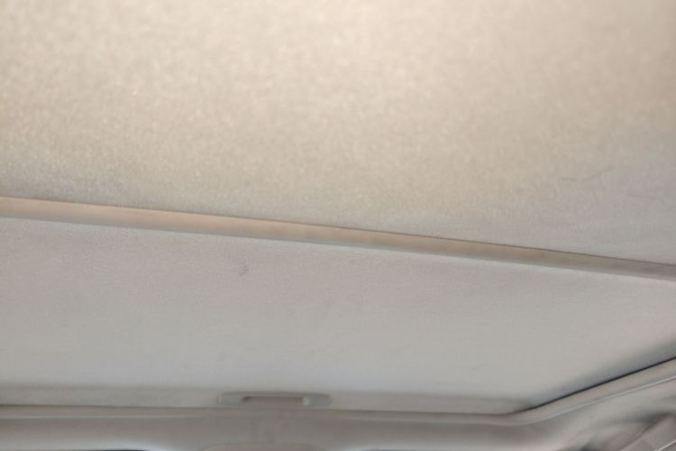 标致307 2013款 两厢 1.6L 手动舒适版中控内饰22