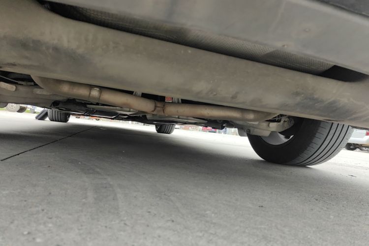 林肯大陆 2018款 2.0T 两驱尊雅版局部细节9006