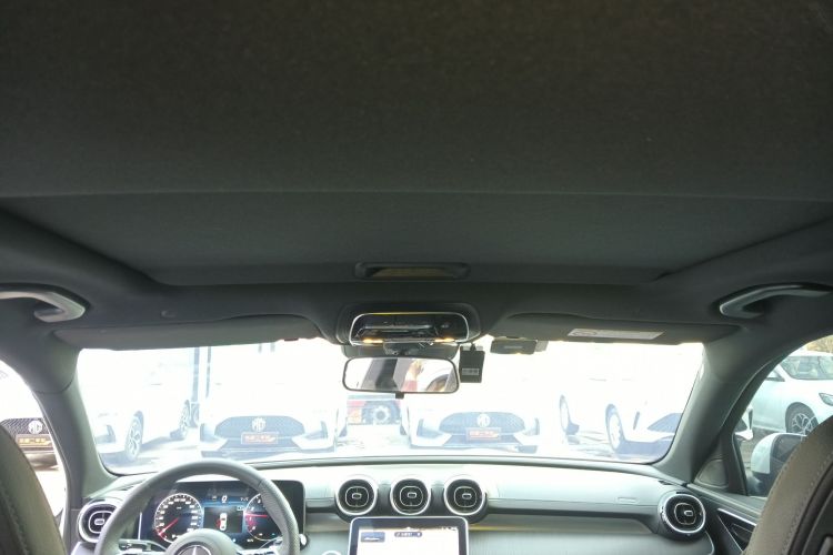 奔驰C级 2023款 改款 C 200 L 运动版中控内饰22