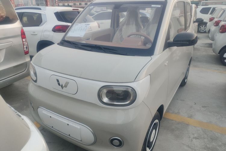 五菱汽车 宏光MINIEV 2024款 第三代 215km 青春版车身外观2