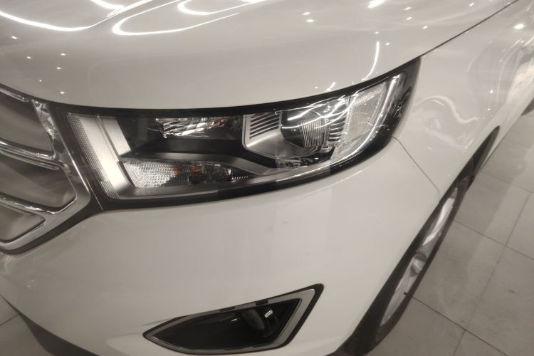 福特 锐界 2018款 改款 EcoBoost 245 两驱铂锐型 5座 国V局部细节36