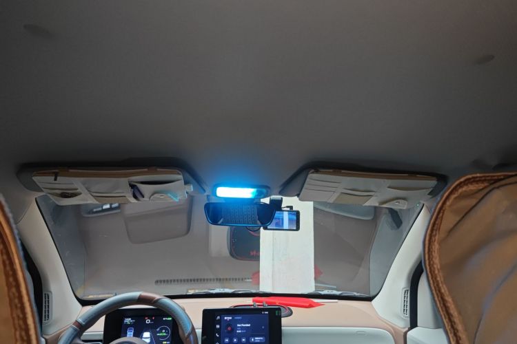 五菱汽车 宏光MINIEV 2024款 第三代 215km 进阶版中控内饰22