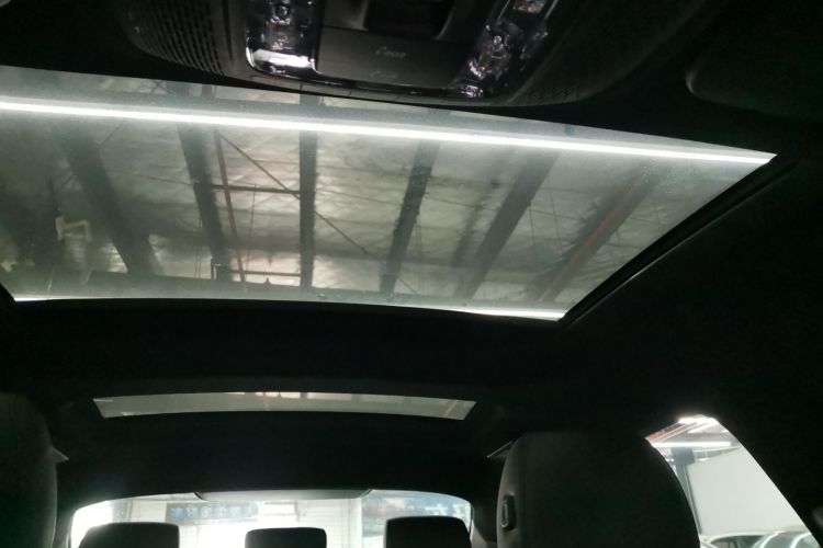 奔驰A级 2020款 改款 A 200 L 运动轿车动感型中控内饰22