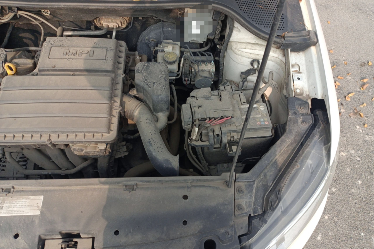 大众 桑塔纳 2016款 1.4L 手动风尚版局部细节9007