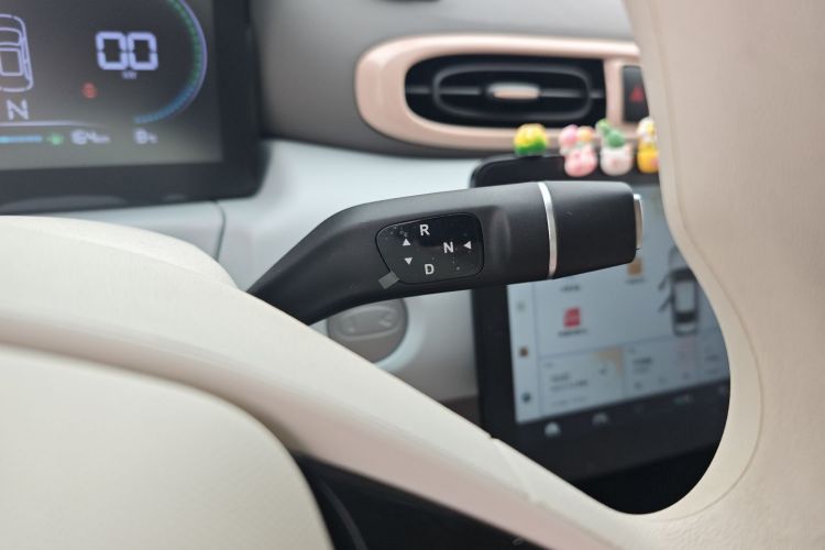 零跑汽车 零跑T03 2025款 310舒享版中控内饰18