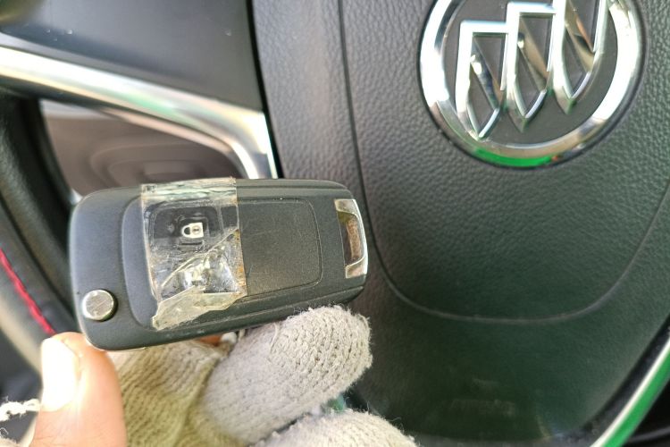 别克 昂科拉 2018款 18T 自动两驱都市领先型中控内饰7001