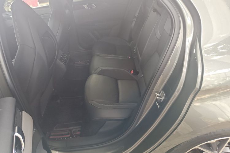 领克03 2022款 2.0TD DCT劲Pro中控内饰21