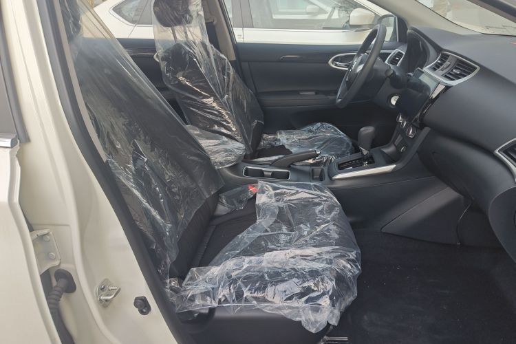 日产 轩逸 2024款 改款二 经典 1.6XL CVT豪华版局部细节41