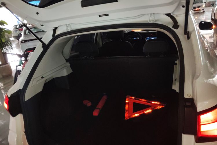 荣威RX3 2020款 1.6L 手动超爽进取版局部细节23