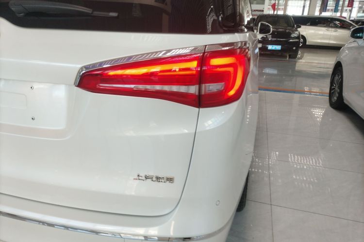 别克GL8 2017款 ES 28T 豪华型 国V车身外观9