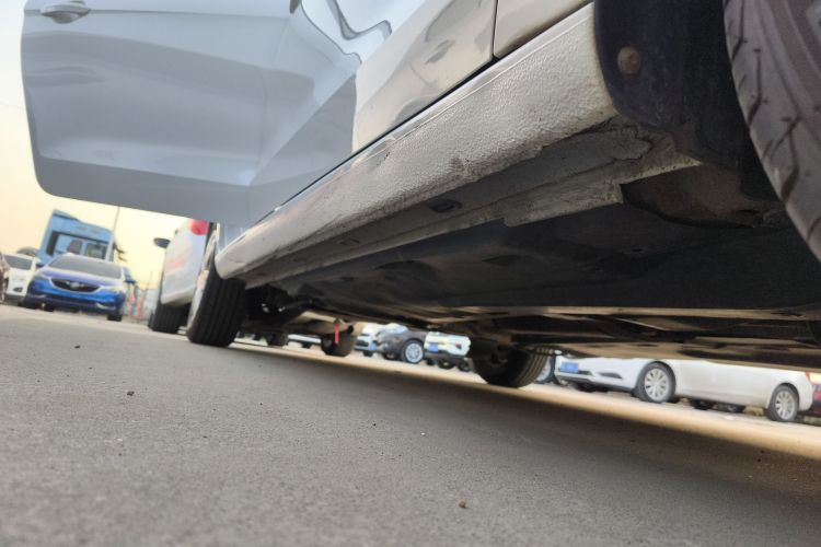 大众 捷达 2015款 1.4L 手动时尚型局部细节9001