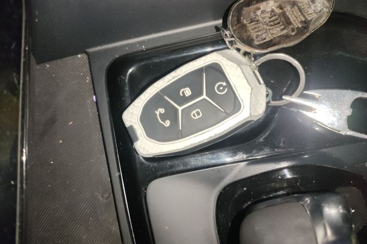 领克02 2019款 1.5T DCT两驱劲Pro版 国VI中控内饰7001