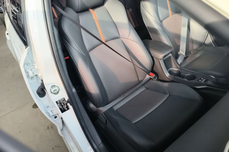 丰田 凌尚 2023款 2.0L 豪华版局部细节41