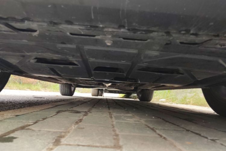 奔腾B70S 2022款 1.5T 智潮统帅局部细节9008