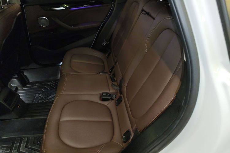 宝马X1 2021款 sDrive20Li 时尚型中控内饰7004