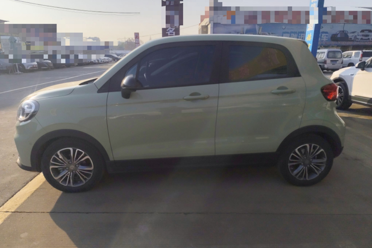 零跑汽车 零跑T03 2021款 400豪华Pro版车身外观4