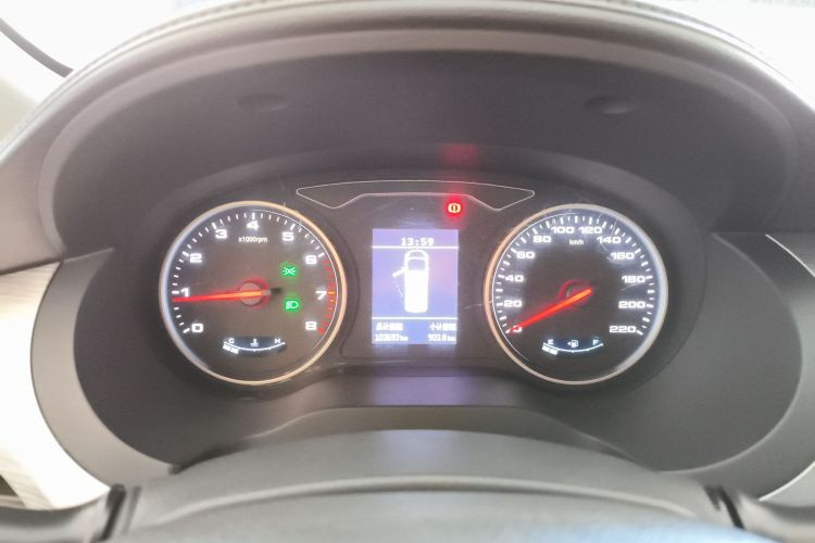 江淮瑞风 瑞风M3 2022款 PLUS 1.5T 7座标准型局部细节14