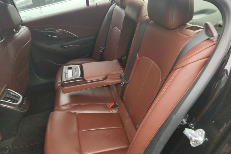 别克 君越 2014款 2.0T SIDI 精英技术型中控内饰7004