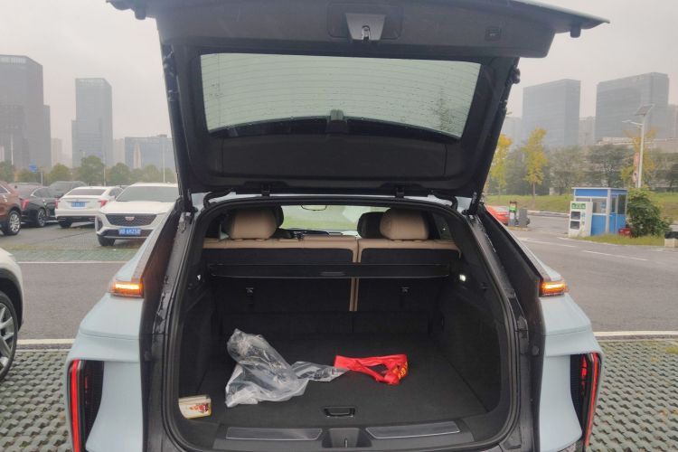 凯迪拉克 IQ锐歌 2022款 四驱高性能尊贵版局部细节23