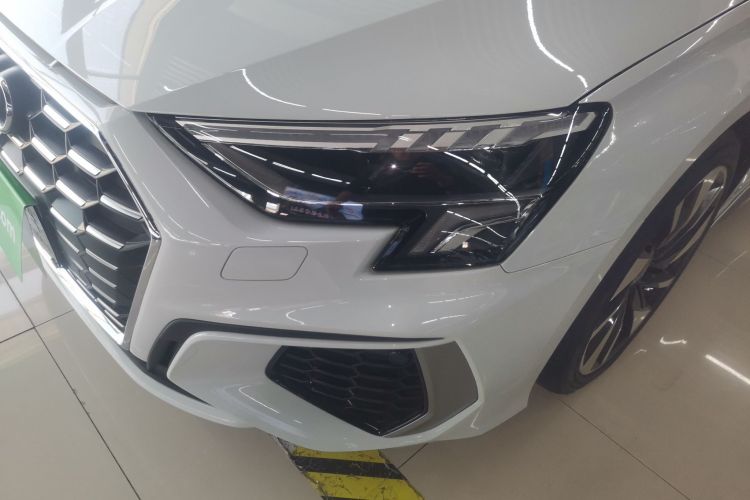 奥迪A3 2024款 A3L Limousine 35 TFSI 时尚运动型局部细节36