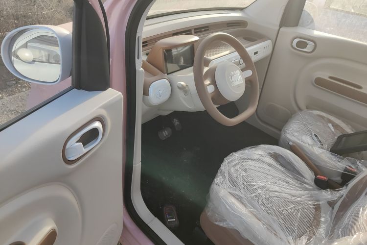 奔腾小马 2026款 222km 萌趣马 Plus中控内饰20