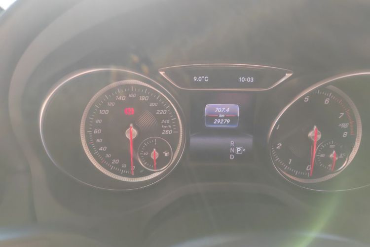 奔驰CLA 2018款 CLA 200 动感型中控内饰15