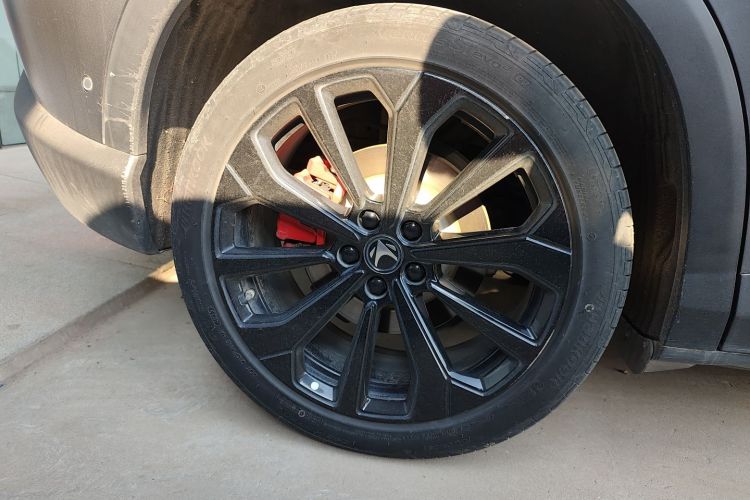 ARCFOX极狐 极狐 阿尔法T5(ARCFOX αT5) 2024款 660 MAX车身外观6008