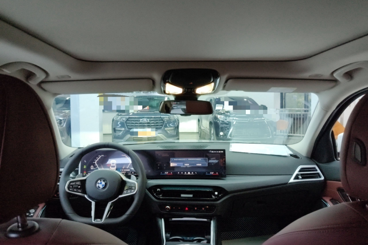 宝马3系 2025款 325Li M运动套装局部细节22