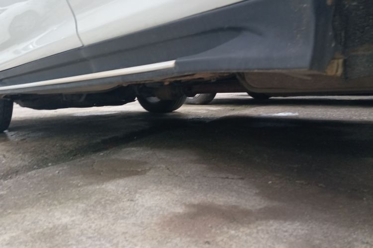 比亚迪S7 2016款 2.0T 自动尊贵型Plus局部细节9002