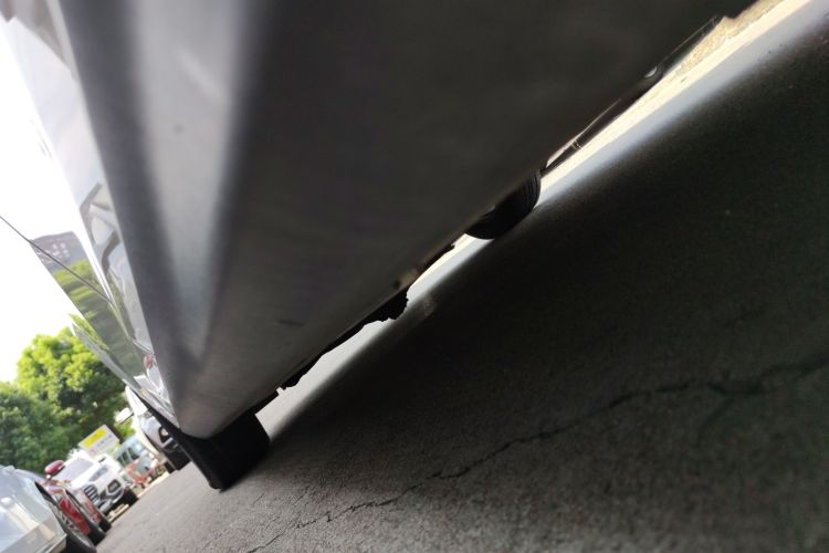 福特 福克斯 2018款 三厢经典 1.6L 自动风尚型智行版机舱底盘30