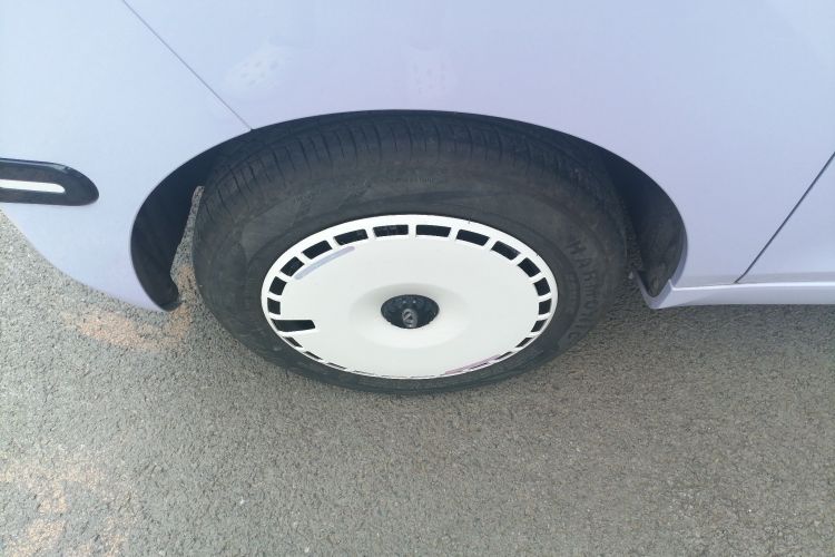 奇瑞新能源 QQ冰淇淋 2024款 170km 圣代 +车身外观35