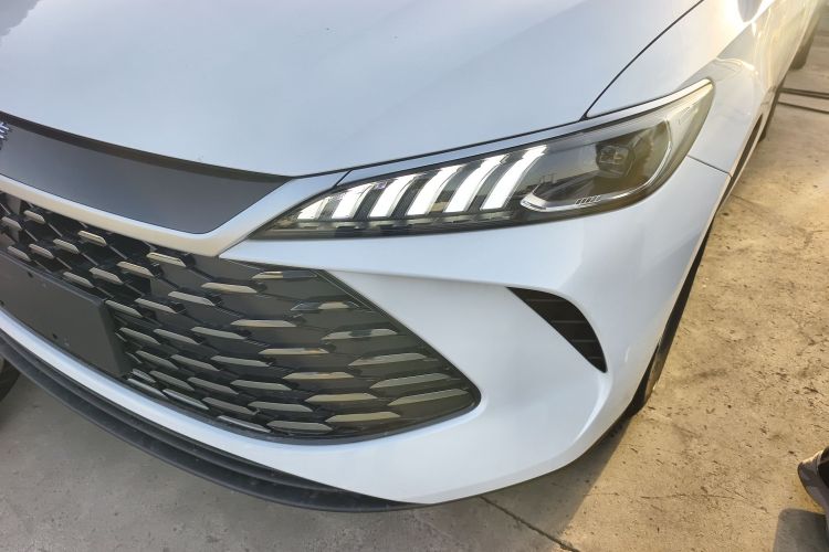 比亚迪 秦PLUS 2025款 DM-i 智驾版 128KM进取型局部细节36