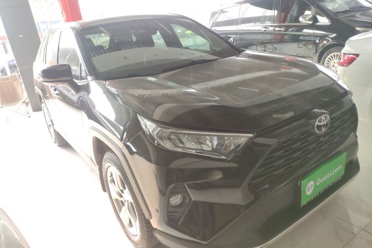 丰田 RAV4荣放 2020款 2.0L CVT两驱风尚版车身外观3