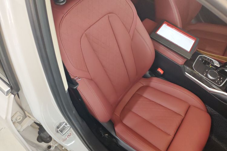 宝马3系 2022款 325Li M运动套装局部细节41