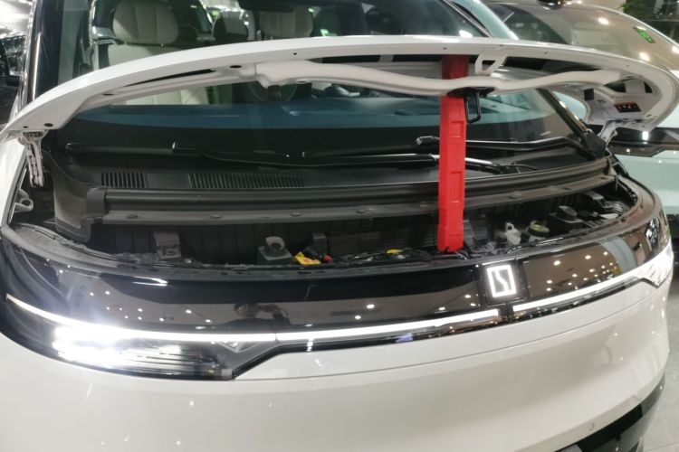 极氪MIX 2025款 长续航智驾版局部细节24